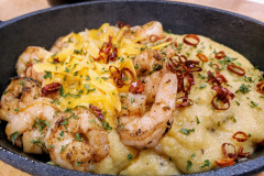 cheesy shrimp and grits